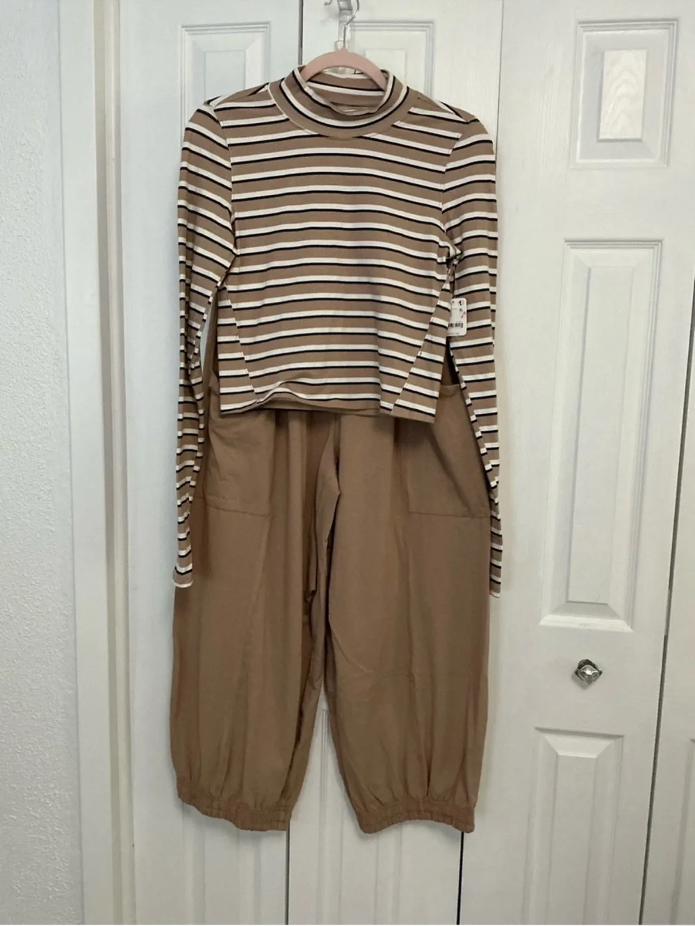 NWT Free People Up In The Air Printed 2-Piece Set Sandy Navy Stripe Size Medium